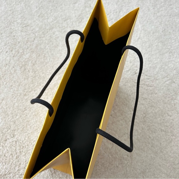 FENDI Paper Shopping Bag - Picture 6 of 10